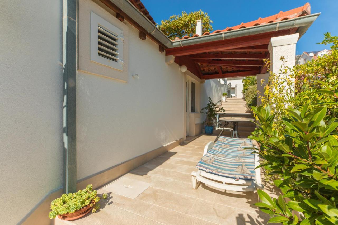 Apartments Lux Μπολ Εξωτερικό φωτογραφία