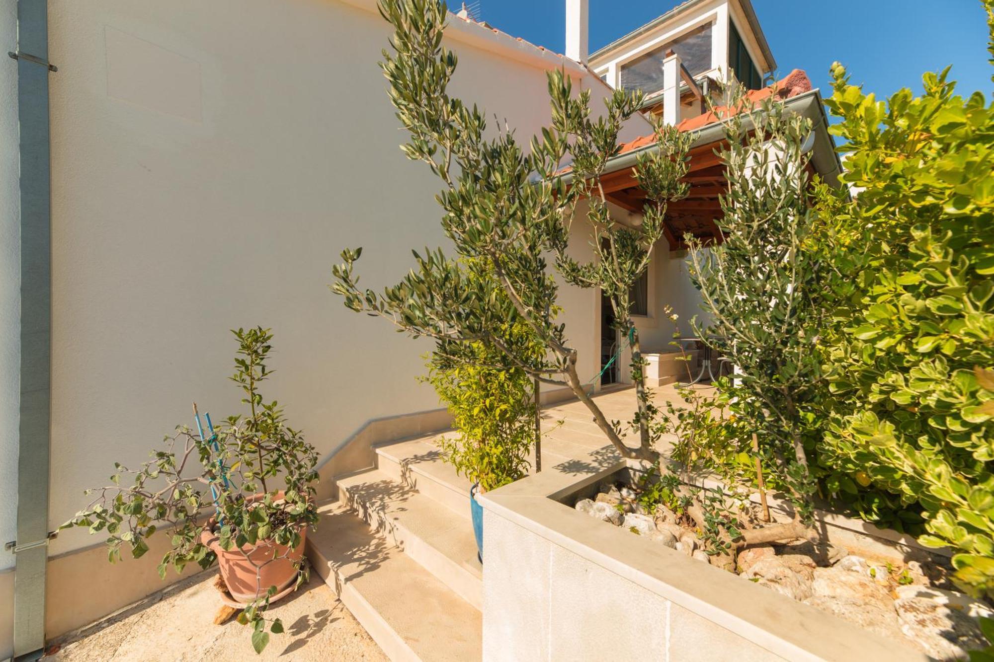 Apartments Lux Μπολ Εξωτερικό φωτογραφία