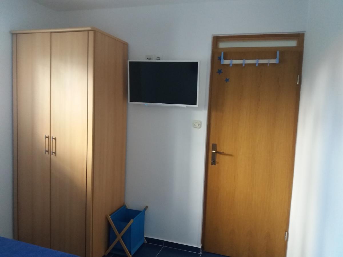 Apartments Lux Μπολ Εξωτερικό φωτογραφία